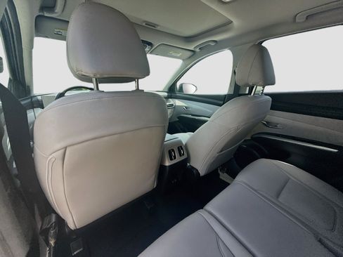 Used 2025 Hyundai Tucson SEL FWD image 25