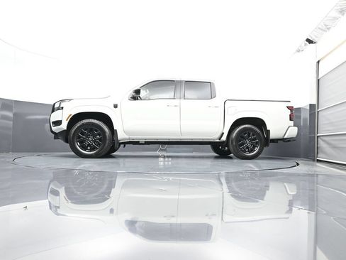 Used 2026 Nissan Frontier SV w/ Tow Package AWD/4WD image 45