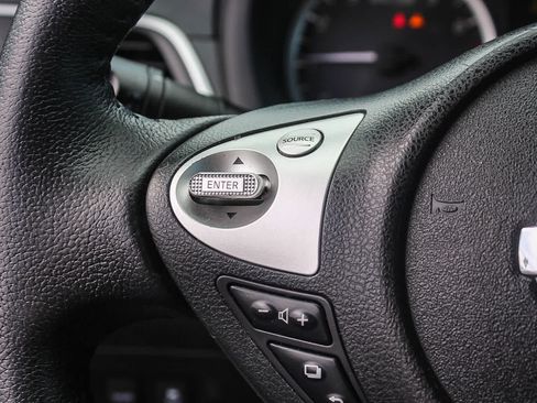 Used 2019 Nissan Sentra SR w/ Premium Package (SR) FWD image 28