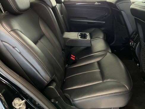 Used 2012 Mercedes-Benz GL 450 4MATIC image 35