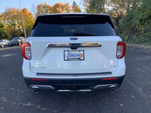 Used 2020 Ford Explorer Limited w/ Class III Trailer Tow Package image 6