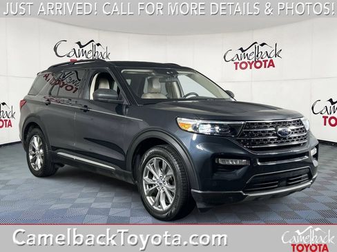 Used 2022 Ford Explorer XLT w/ Equipment Group 202A image 1