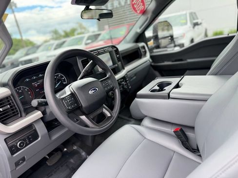 Used 2024 Ford F250 XL w/ XL Chrome Package AWD/4WD image 13