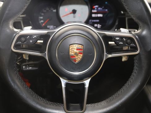 Used 2015 Porsche Macan S image 36