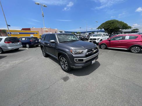 Used 2023 Toyota 4Runner Limited image 2