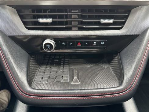 Used 2025 Ford Explorer ST image 33