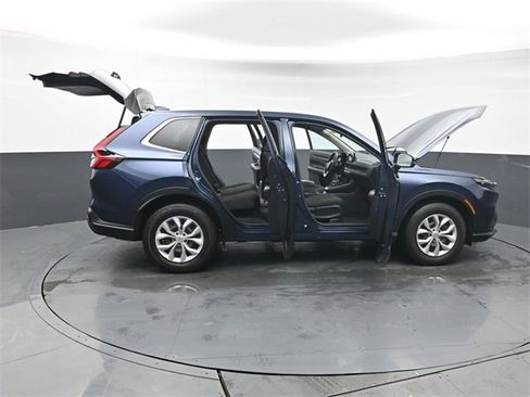 Used 2023 Honda CR-V LX image 50