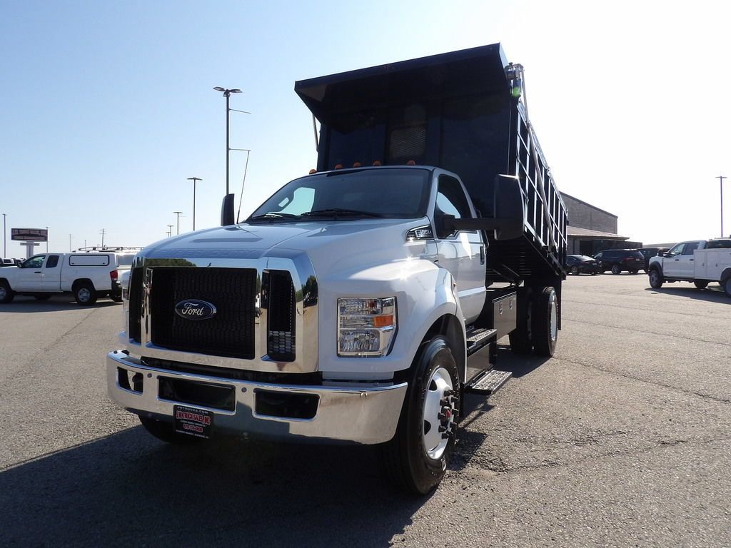 Used 2025 Ford F650 2WD Regular Cab Super Duty image 65