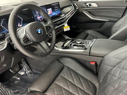 New 2026 BMW X7 xDrive40i w/ M Sport Package image 4
