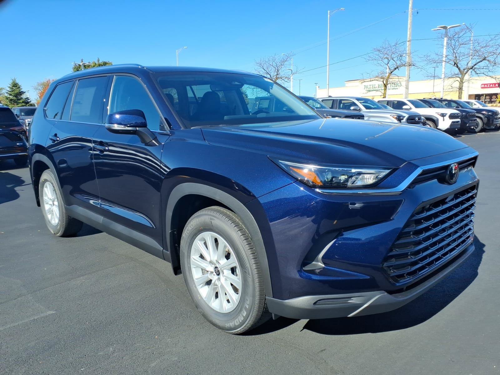 New 2026 Toyota Grand Highlander XLE FWD image 1