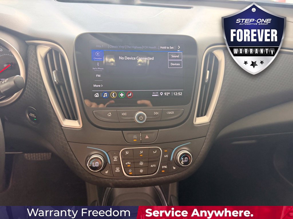 Used 2025 Chevrolet Malibu LT FWD image 23