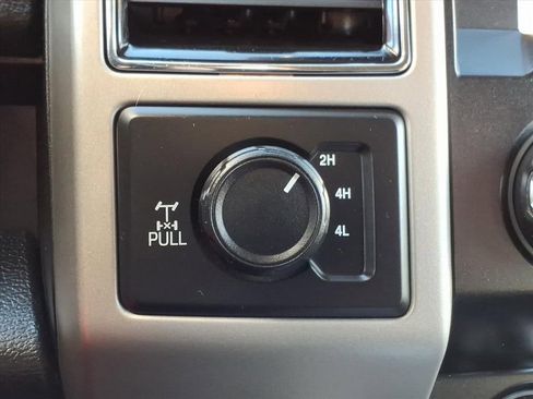 Used 2021 Ford F350 Lariat w/ Lariat Value Package image 18