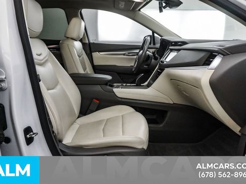 Used 2021 Cadillac XT5 Premium Luxury image 20