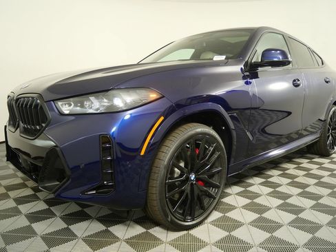 Used 2026 BMW X6 xDrive40i image 9