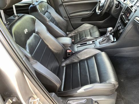 Used 2015 Volkswagen Golf R 4-Door image 30