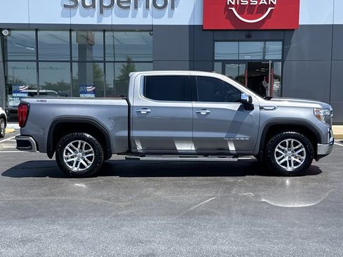 Used 2021 GMC Sierra 1500 SLT AWD/4WD image 2