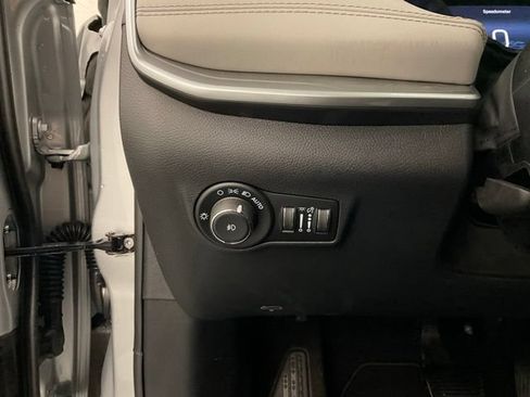 New 2026 Jeep Compass Limited AWD/4WD image 14