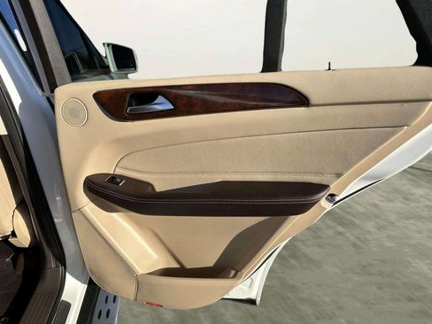 Used 2016 Mercedes-Benz GLE 350 GLE 350 4MATIC AWD 4dr SUV image 15