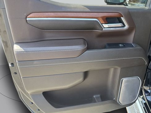 Used 2022 GMC Sierra 1500 Denali AWD/4WD image 34