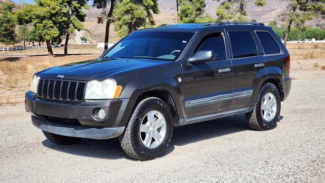 Used 2006 Jeep Grand Cherokee Laredo AWD/4WD image 2