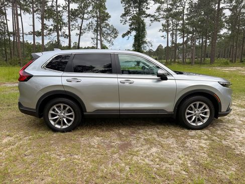 Used 2024 Honda CR-V EX image 6