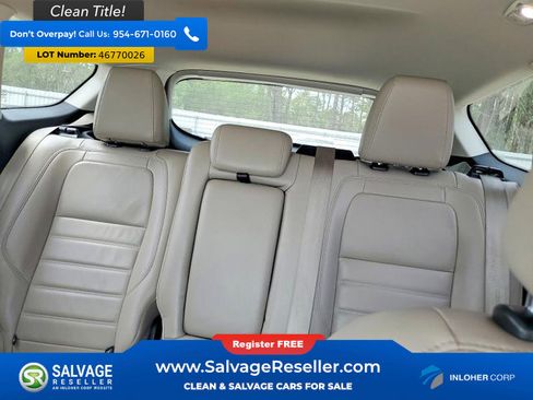 Used 2018 Ford Escape SEL w/ Ford Safe & Smart Package image 13