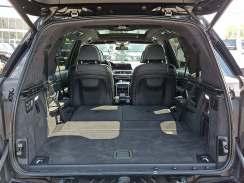 Used 2019 BMW X7 xDrive50i w/ Dynamic Handling Package AWD/4WD image 36