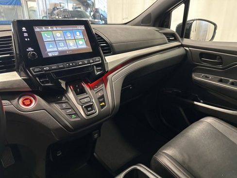 Used 2023 Honda Odyssey Sport image 25