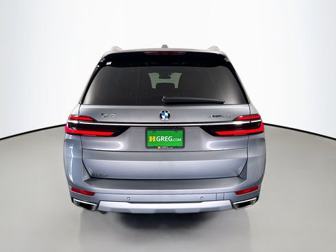 Used 2025 BMW X7 xDrive40i AWD/4WD image 8