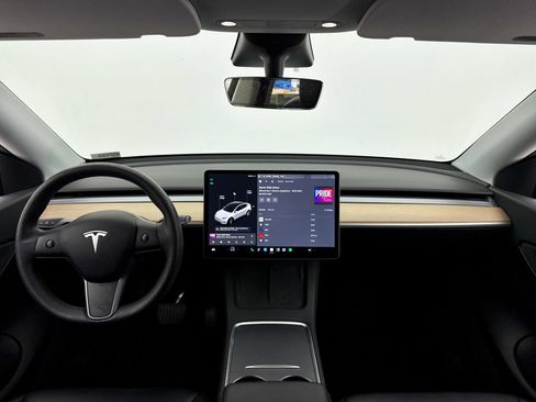 Used 2021 Tesla Model Y Long Range AWD/4WD image 20