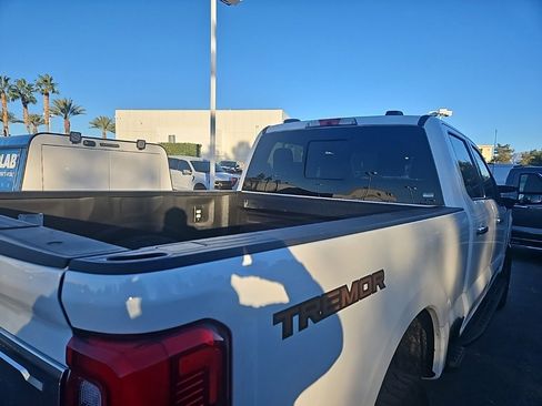 Used 2024 Ford F250 Platinum w/ Tremor Off-Road Package image 2