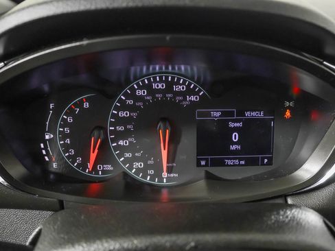 Used 2019 Chevrolet Trax LT w/ LT Convenience Package FWD image 27