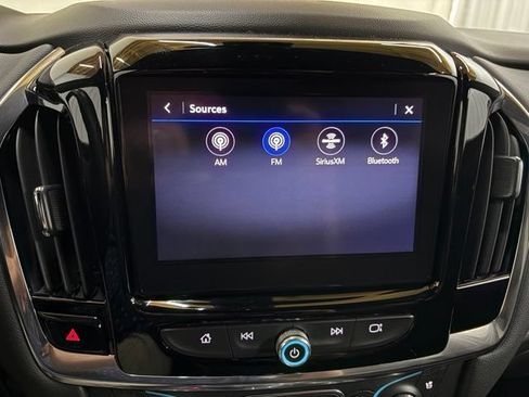 Used 2023 Chevrolet Traverse High Country AWD/4WD image 47