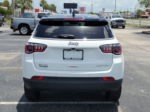 Used 2025 Jeep Compass Limited AWD/4WD image 6