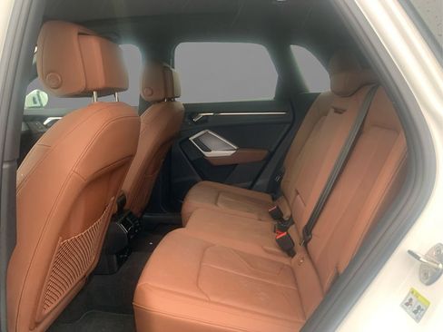 Used 2023 Audi Q3 2.0T Premium w/ Convenience Package image 10