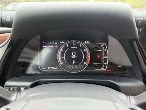 Used 2024 Lexus ES 250 w/ Premium Package image 28