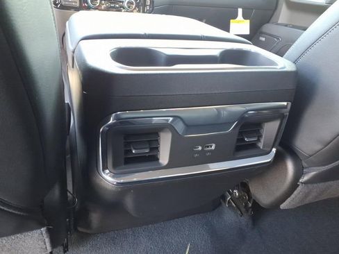 Used 2024 GMC Sierra 1500 Elevation w/ Preferred Package AWD/4WD image 28
