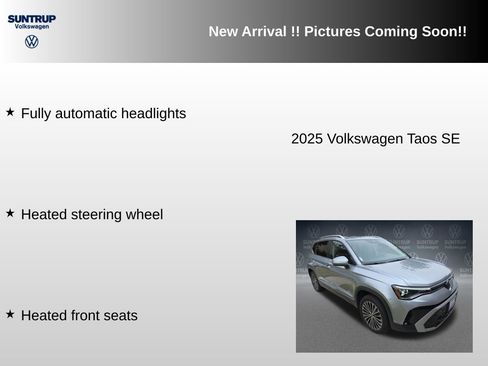 Used 2025 Volkswagen Taos SE w/ Panoramic Sunroof Package FWD image 11