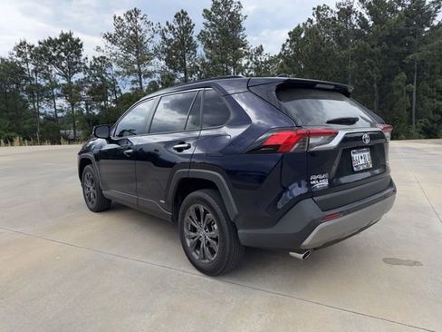 Used 2024 Toyota RAV4 Limited w/ Advanced Technology Package AWD/4WD image 7