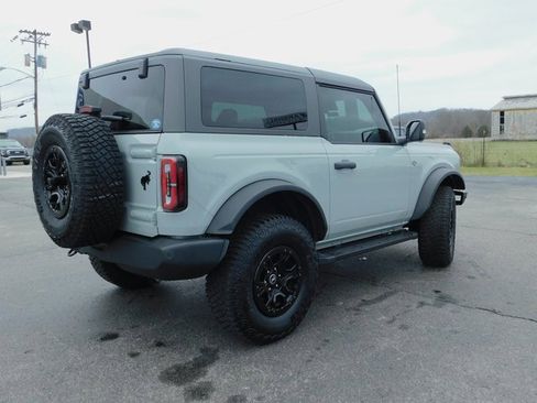 Used 2023 Ford Bronco Wildtrak image 9