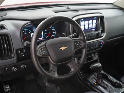 Used 2018 Chevrolet Colorado Z71 AWD/4WD image 19