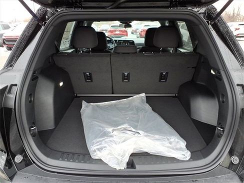 New 2026 Chevrolet Equinox LT image 4