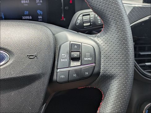 Used 2025 Ford Escape ST-Line FWD image 18