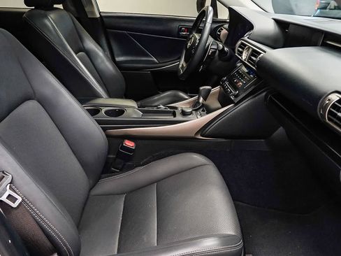 Used 2014 Lexus IS 250 image 16
