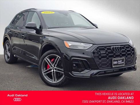 Used 2025 Audi Q5 e Premium Plus AWD/4WD image 1