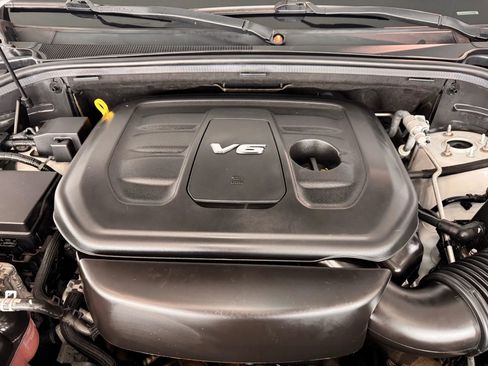 Used 2018 Jeep Grand Cherokee Limited image 40