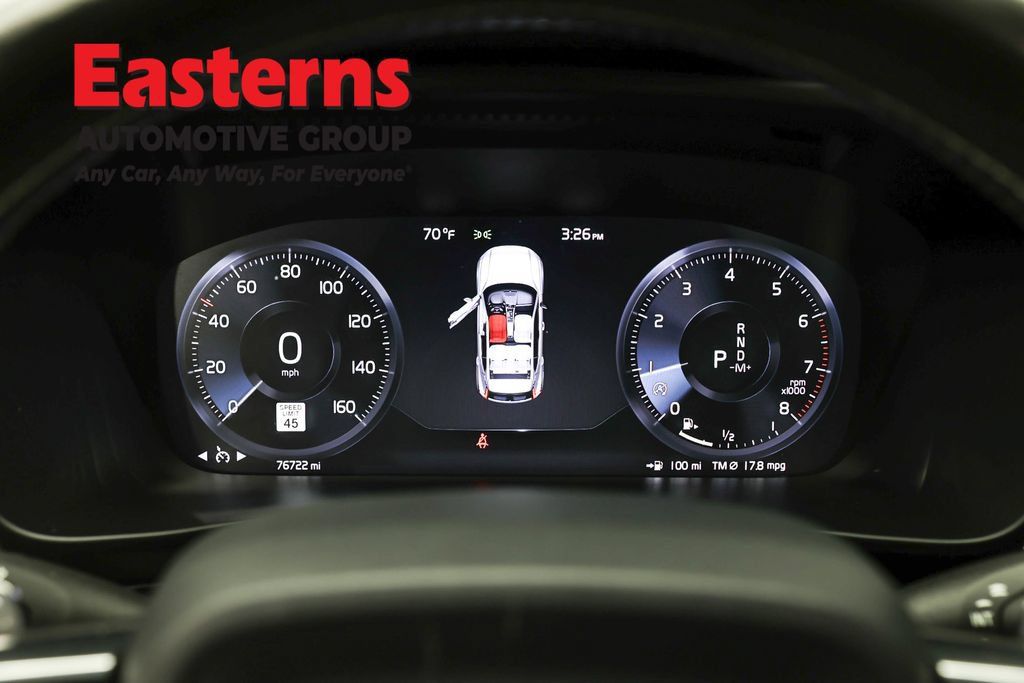 Used 2020 Volvo XC40 T5 R-Design AWD/4WD image 19
