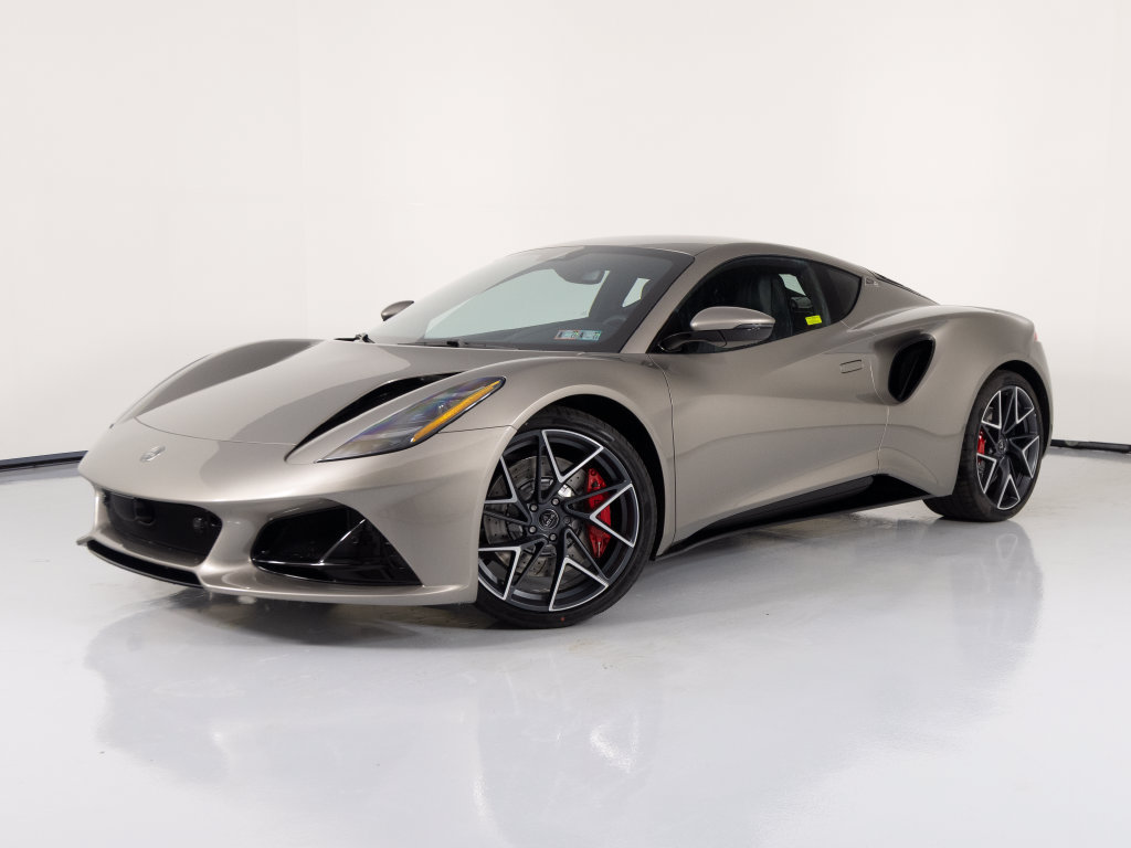 Used 2026 Lotus Emira SE RWD image 1