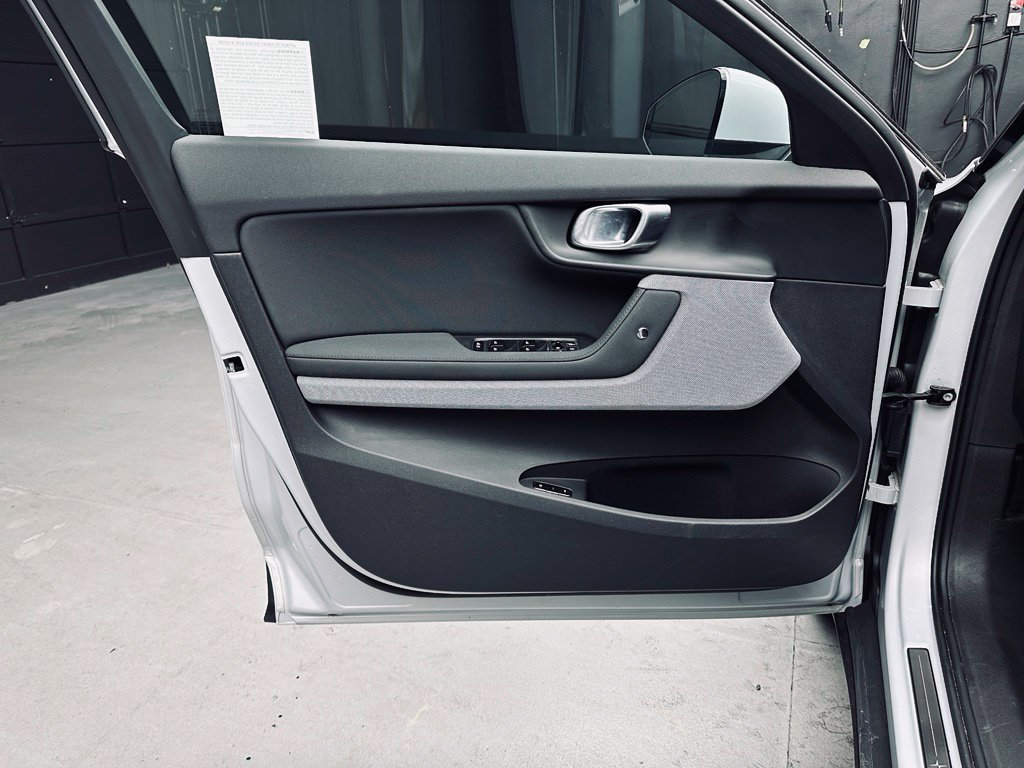 Used 2024 Polestar Polestar 2 AWD/4WD image 21