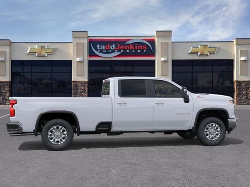 New 2026 Chevrolet Silverado 3500 LT AWD/4WD image 5